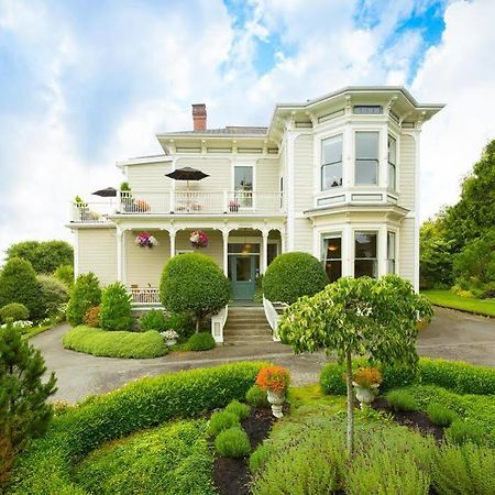 ויקטוריה Fairholme Manor Inn מראה חיצוני תמונה