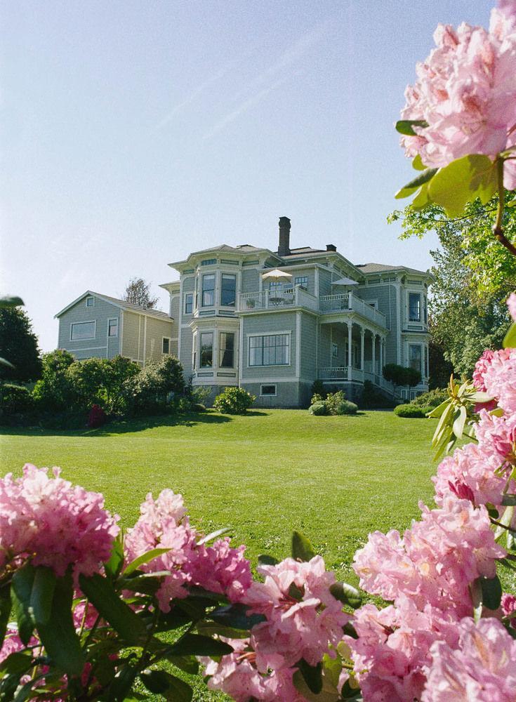 ויקטוריה Fairholme Manor Inn מראה חיצוני תמונה